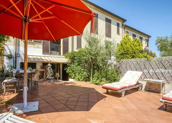 Beautiful In Casteldimezzo * Castel di Mezzo